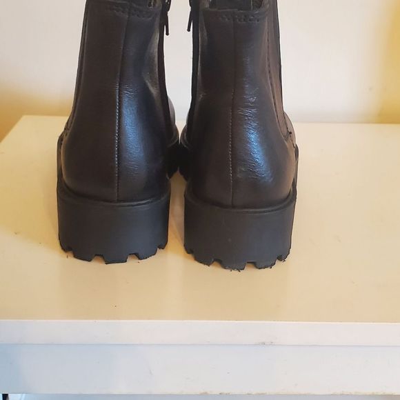 ZODIAC Shiloh Black Bootie Ankle Boot 10M - Picture 3 of 9